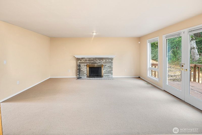 5th image of 8424 127th Avenue SE