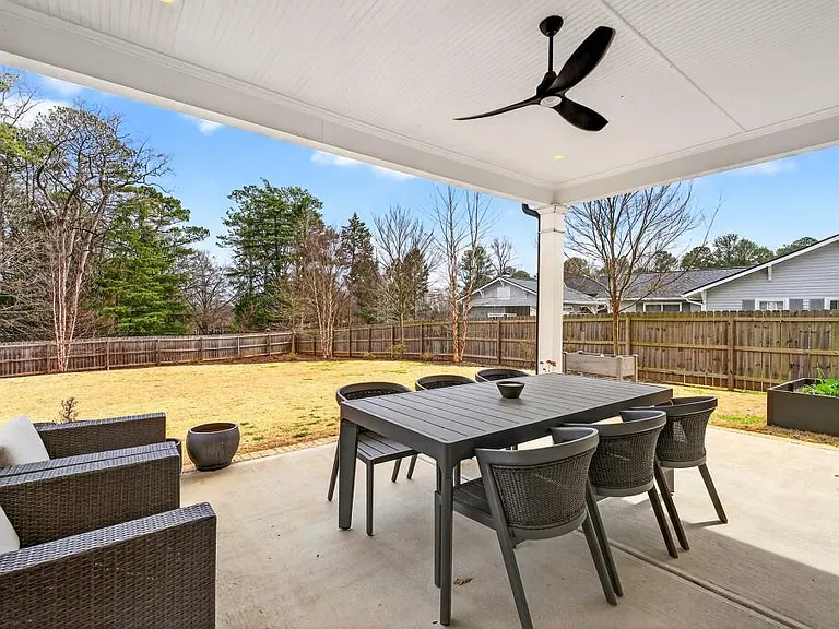 3937 N Cooper Lake Rd SE — Photo 44