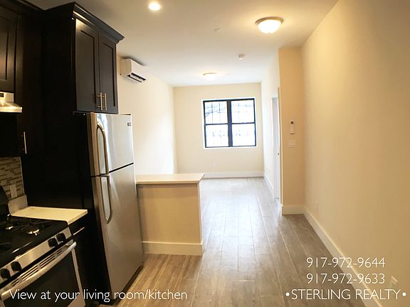 2nd image of 3047 Steinway St