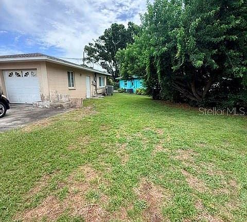 3rd image of 830 55th Ave S