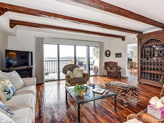 5th image of 735 Marina Point Dr