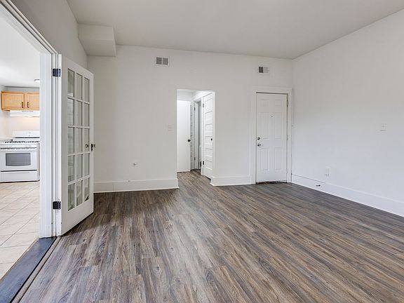 5th image of 705 Brownsville Rd Floor 2
