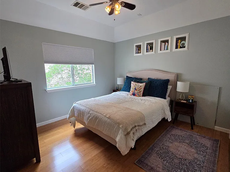 8208 Endeavor Cir — Photo 18
