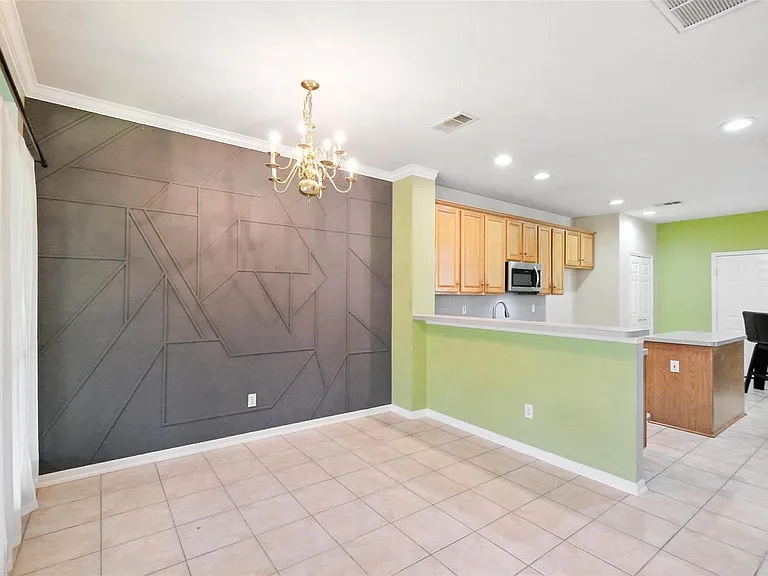 10222 Thornmont Ln — Photo 36
