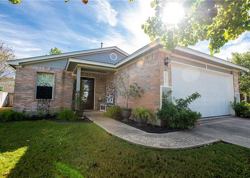 1st image of 227 Katy B Ln