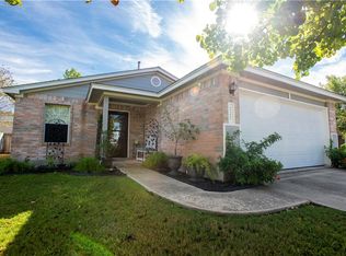 227 Katy B Ln, Bastrop, TX 78602