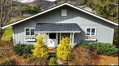 1st image of 208 Willow Creek Cir #2