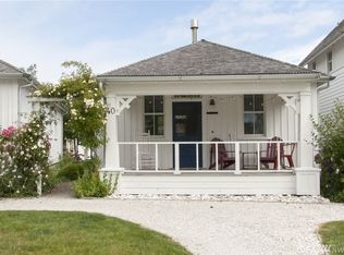 40 Nap Ln, Pacific Beach, WA 98571