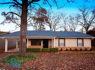 8904 Merrymen Rd, Sherwood, AR 72120