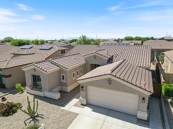 2nd image of 17625 W DAHLIA Drive