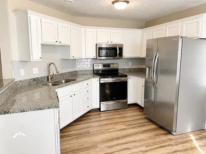 Building Photo - 291 Pokagon Dr