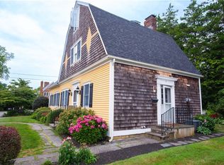 2 Red Cross Ter, Newport, RI 02840