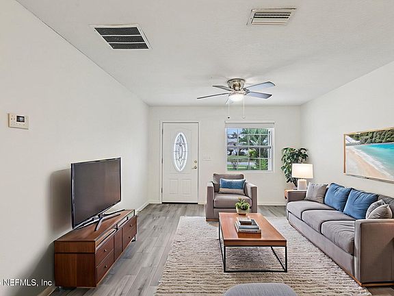 4th image of 2574 LOFBERG Drive