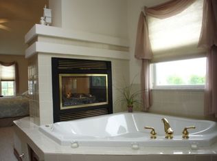 7849 Wiltshire Dr, Dublin, OH 43016