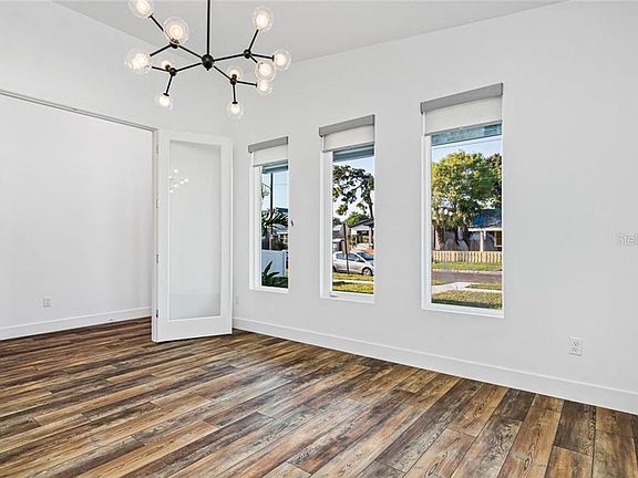 5th image of 2628 2nd Ave S