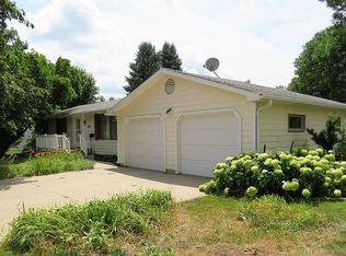 1147 N 9th St, David City, NE 68632