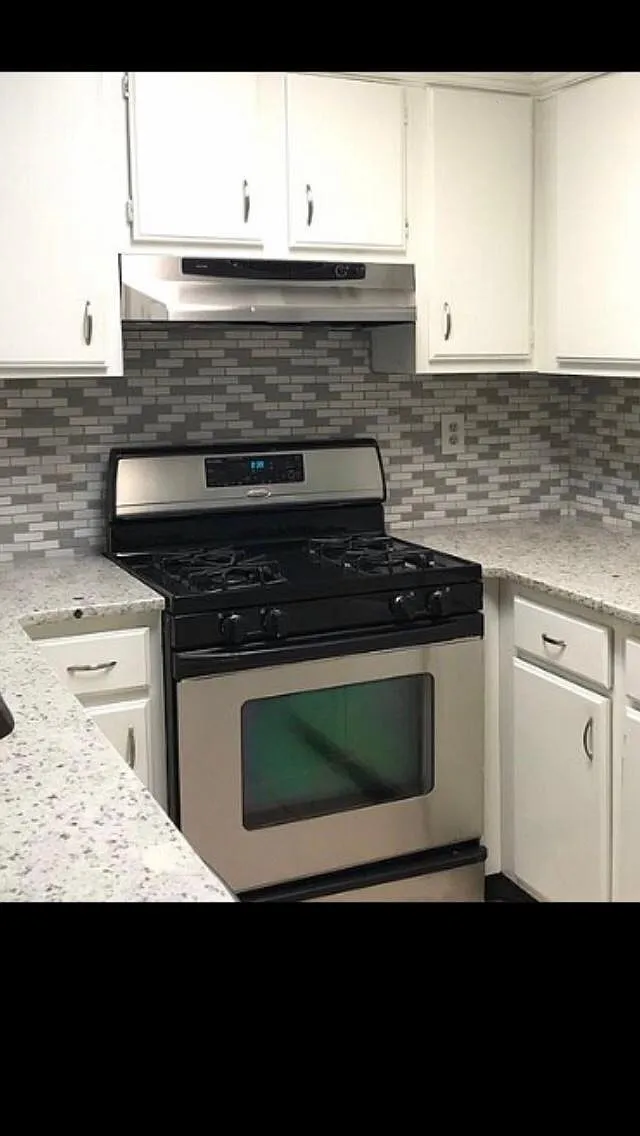 2 bed, 1064 sqft, $1,650 — Photo 4