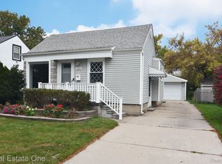 513 E Twelve Mile Rd, Royal Oak, MI 48073