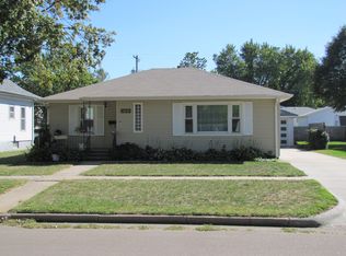 1419 W 5th St, Hastings, NE 68901
