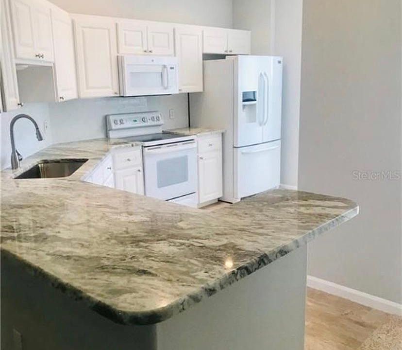 1st image of 429 Enclave Pl