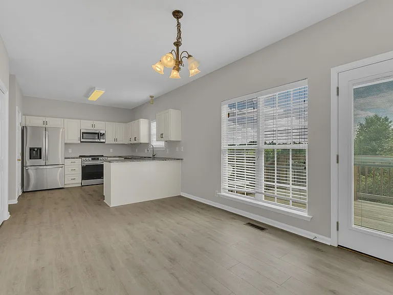 517 Cinnamon Pl — Photo 12