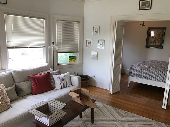 2nd image of 3634 Kingsley St #2