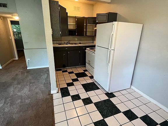 2nd image of 4452 Friden Dr