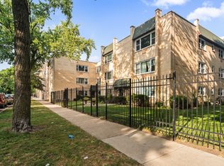 7311 N Ashland Blvd APT 1B, Chicago, IL 60626