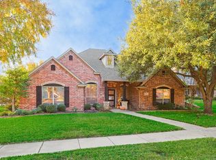3401 Austin Ct, Hurst, TX 76054