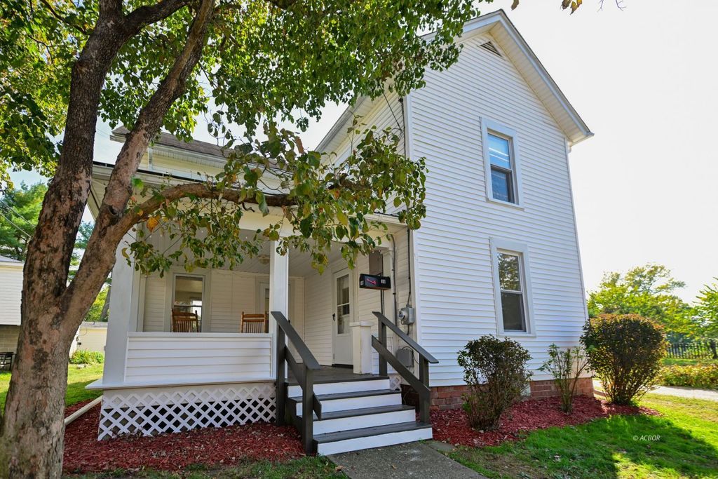 Real estate listing image