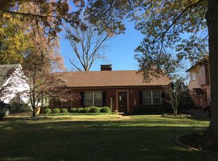 647 Norfolk Dr, Saint Louis, MO 63122