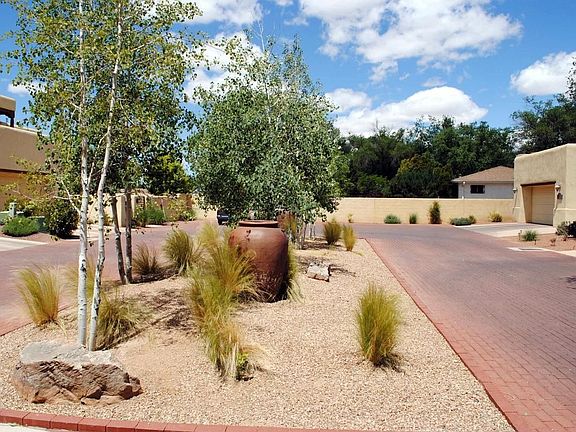 2nd image of 3039 Calle San Angel NW