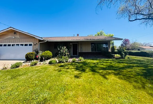 889 Morrison Ave — Photo 1
