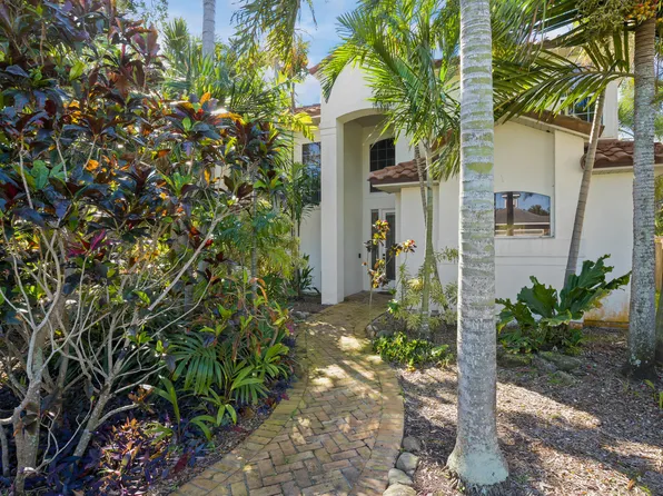 301 Miami Ave, Indialantic, FL 32903