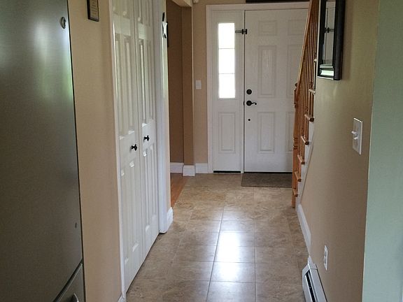 3rd image of 17 Peary Dr