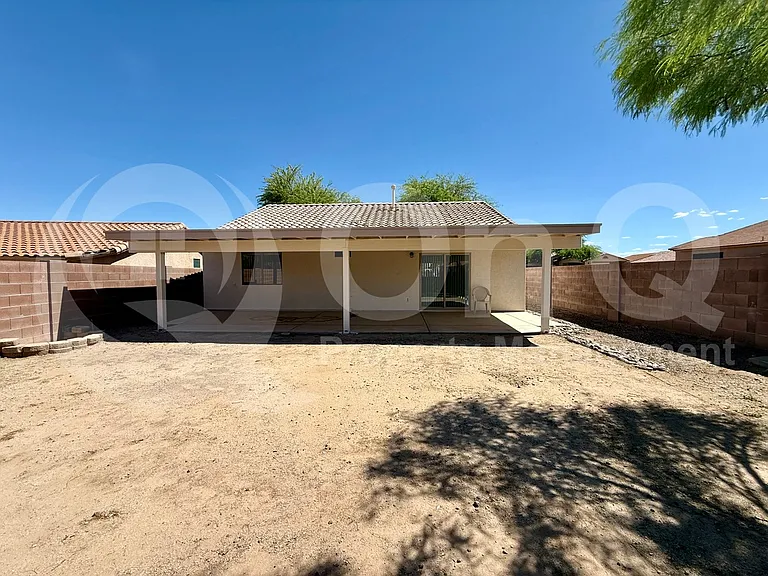 2574 W Southern Star Dr — Photo 20