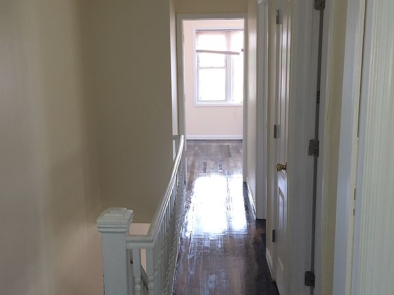 4th image of 118-11 122nd Ave