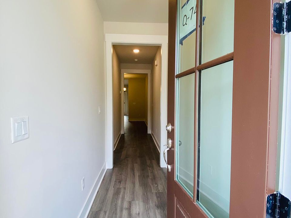 Sandpiper Front Door Foyer