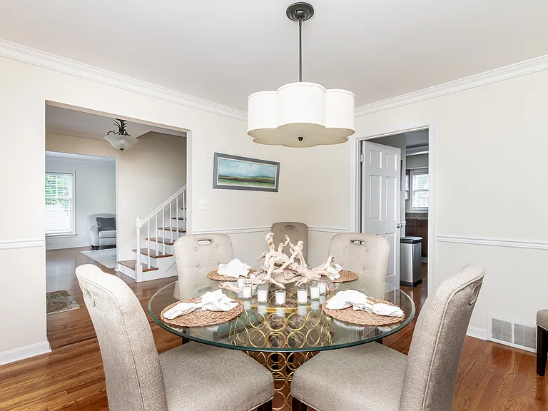 2223 Strathmoor Blvd #FURNISHED — Photo 23
