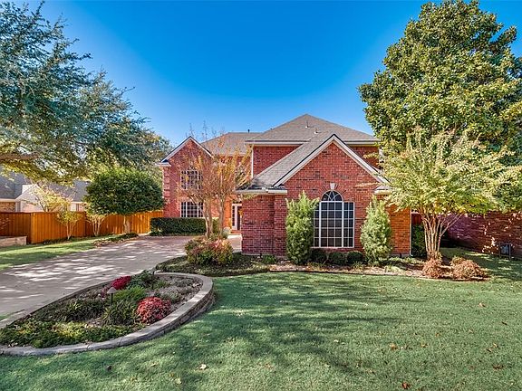 3rd image of 2909 Lakeway Dr
