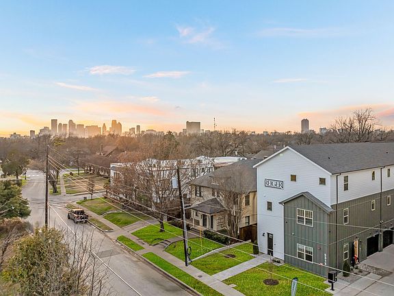 4th image of 5313 Reiger Ave #304