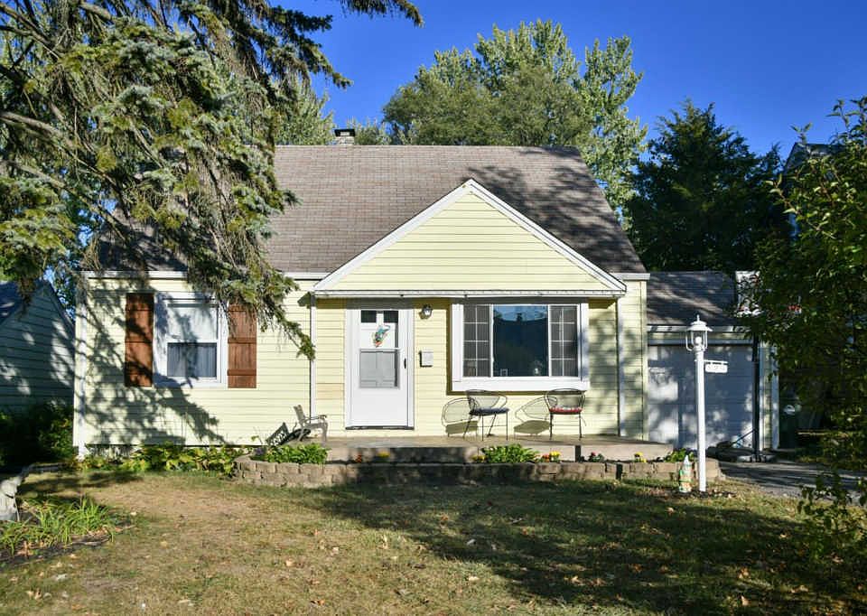 1st image of 124 Mavern Ave