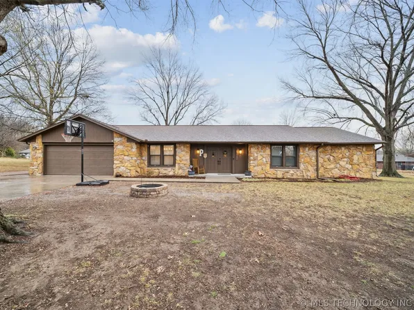 24465 S Orange Cv, Claremore, OK 74019