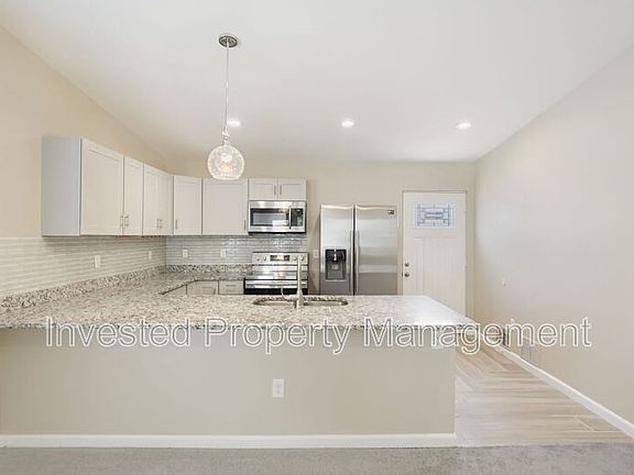 5th image of 6822 Niagara St