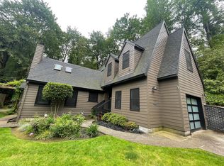 1494 Burns St, West Linn, OR