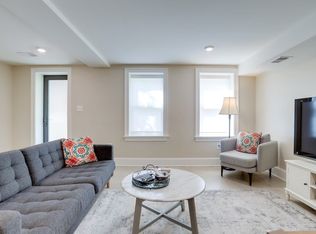 218 S Carolina Ave SE APT B, Washington, DC 20003