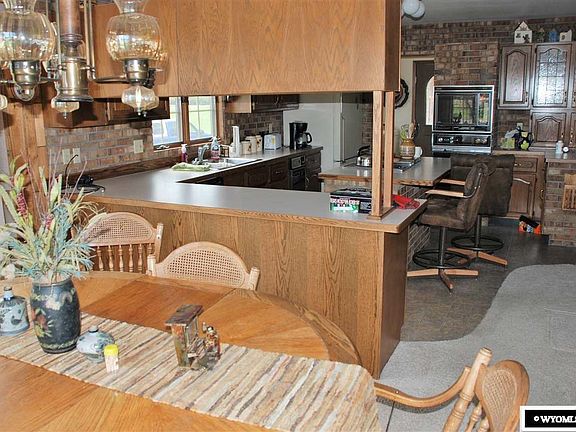 4th image of 301 Bluebell Ln