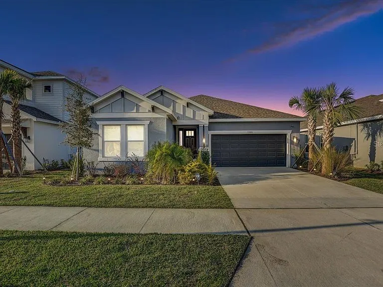 33886 Landsman Loop — Photo 1
