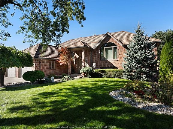 4th image of 12354 Funaro Cres