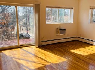 185 Grove St APT 13, Boston, MA 02132